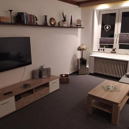 Apartment Gemutlich Und Praktisch Eingerichtete Ferienwohnung *
