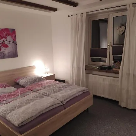 Gemutlich Und Praktisch Eingerichtete Ferienwohnung Apartment